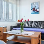 Vronis Apartment